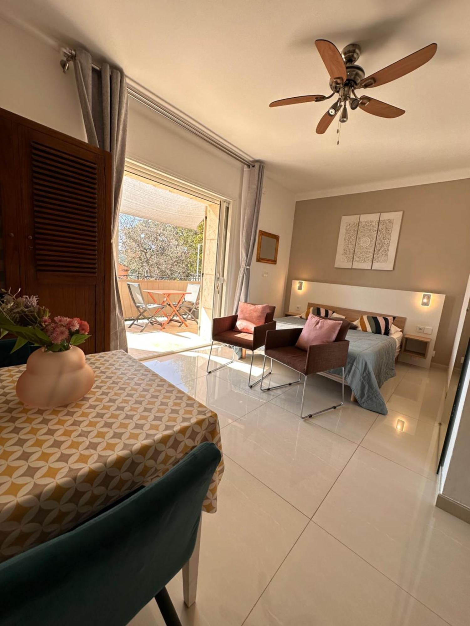 Villa Grand Baie Saint-Raphaël Εξωτερικό φωτογραφία